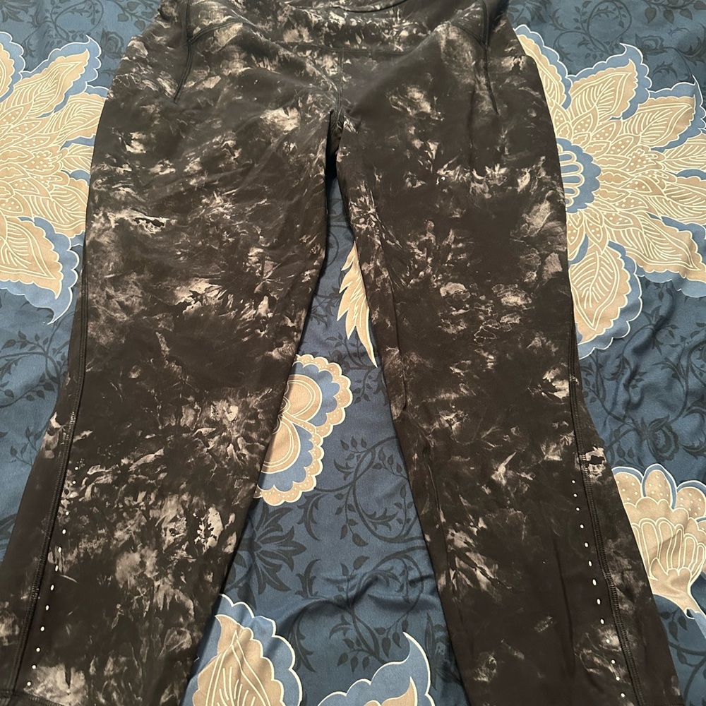 Lululemon Women’s Leggings size 12